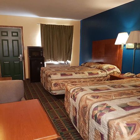 ויקטוריה Executive Inn מראה חיצוני תמונה